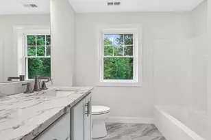 16 Skyline Dr, Billerica, MA 01821 - Photo 35