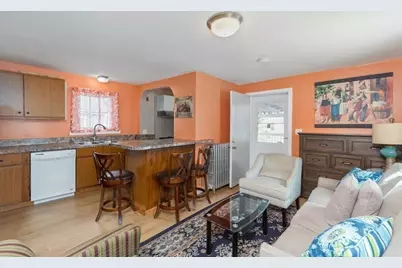 204 Harvard, Medford, MA 02155 - Photo 19