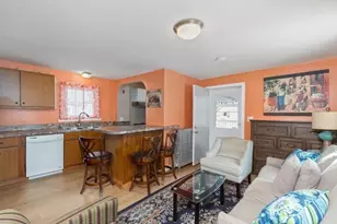 204 Harvard, Medford, MA 02155 - Photo 19
