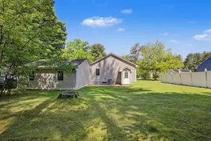 792 Ryan Rd, Northampton, MA 01062 - Photo 5
