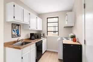 317 Summit Ave, Boston, MA 02135 - Photo 3