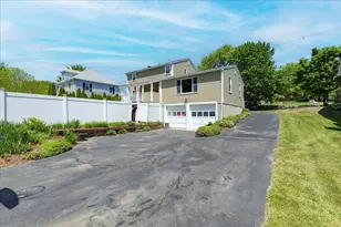 146 Hobart St, Danvers, MA 01923 - Photo 33