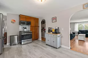 100 Norris St, Agawam, MA 01030 - Photo 9