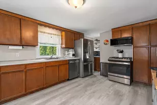 100 Norris St, Agawam, MA 01030 - Photo 11