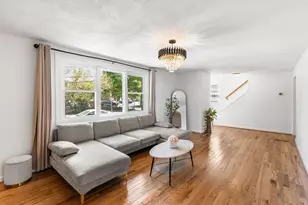 15 Fensmere Rd, Boston, MA 02132 - Photo 5