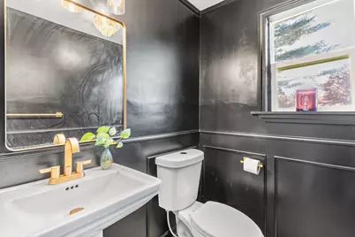 15 Fensmere Rd, Boston, MA 02132 - Photo 13