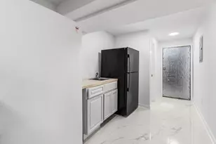 15 Fensmere Rd, Boston, MA 02132 - Photo 25