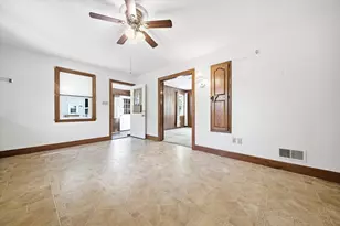 11 West St, Westford, MA 01886 - Photo 3