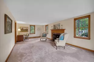 55 Blueberry Ln, Reading, MA 01867 - Photo 11