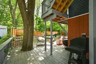 15 Clifton, Worcester, MA 01610 - Photo 11