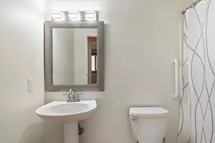 45 Loomis St, Malden, MA 02148 - Photo 15