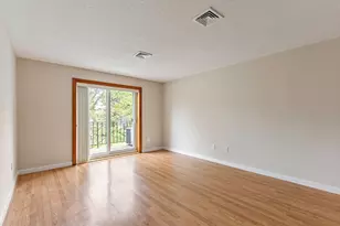 45 Loomis St, Malden, MA 02148 - Photo 3