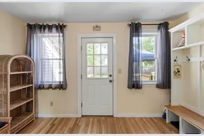 15 Suncrest Ave, Wilmington, MA 01887 - Photo 23