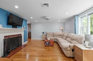 15 Suncrest Ave, Wilmington, MA 01887 - Photo 5