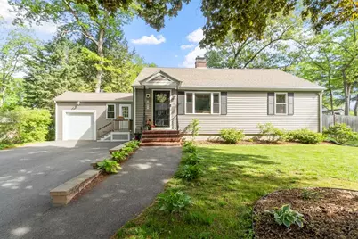 15 Suncrest Ave, Wilmington, MA 01887 - Photo 1