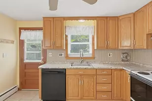 57 Allen Ave, Lynn, MA 01902 - Photo 3