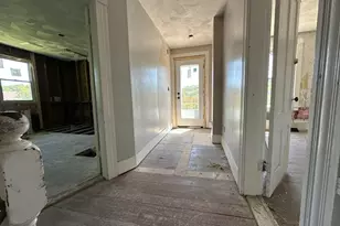 190 Grove St, Clinton, MA 01510 - Photo 15