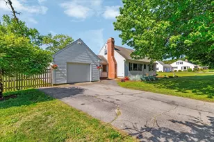 42 W Mountain Rd, Bernardston, MA 01337 - Photo 5