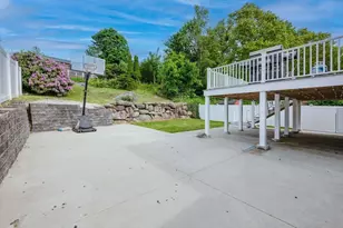 1190 Bay St, Fall River, MA 02724 - Photo 27