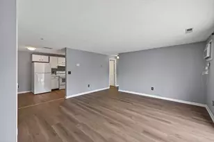 1575 Braley Rd, New Bedford, MA 02745 - Photo 17
