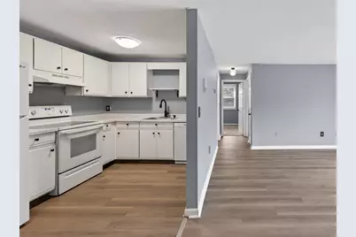 1575 Braley Rd #28, New Bedford, MA 02745 - Photo 13
