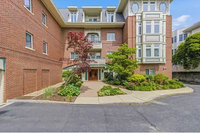 630 Hammond St #209, Brookline, MA 02467 - Photo 1
