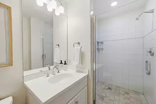 630 Hammond St, Brookline, MA 02467 - Photo 37