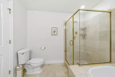 630 Hammond St #209, Brookline, MA 02467 - Photo 29