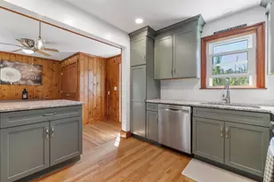 5 Bates St, Mendon, MA 01756 - Photo 9