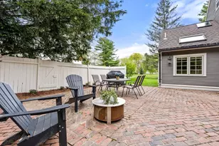 41 Longmeadow Rd, Wellesley, MA 02482 - Photo 35