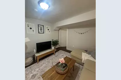 847 Beacon St #9, Boston, MA 02215 - Photo 5