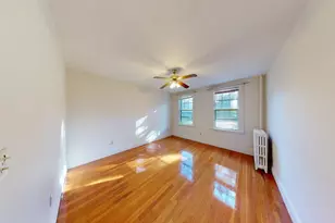32 Sidlaw, Boston, MA 02135 - Photo 5