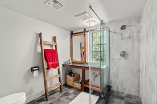 391 Dedham St, Newton, MA 02459 - Photo 17