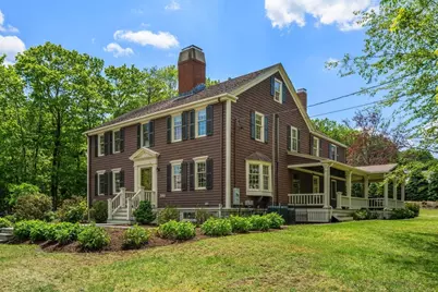 391 Dedham St, Newton, MA 02459 - Photo 3