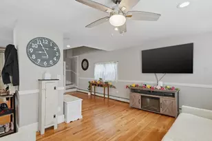 11-1/2 Albion St, Salem, MA 01970 - Photo 15