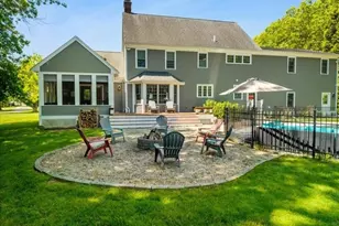 524 Elm St E, Raynham, MA 02767 - Photo 33
