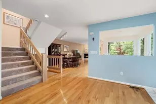 33 Arrowhead Cir, Ashland, MA 01721 - Photo 5