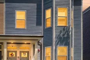 756 E 5th St, Boston, MA 02127 - Photo 29