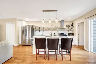 756 E 5th St, Boston, MA 02127 - Photo 5