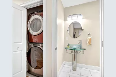 756 E Fifth St #2, Boston, MA 02127 - Photo 13