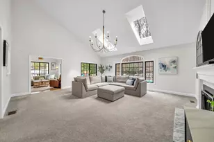 4 Gale Meadow Way, Westborough, MA 01581 - Photo 9