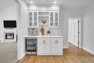 4 Gale Meadow Way, Westborough, MA 01581 - Photo 5