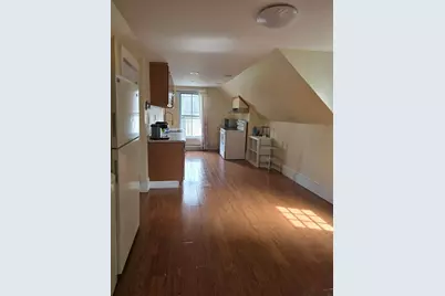 48 Maple Ave #2, Holden, MA 01520 - Photo 3