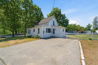 762 Merrimack Ave, Dracut, MA 01826 - Photo 19
