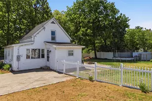 762 Merrimack Ave, Dracut, MA 01826 - Photo 21