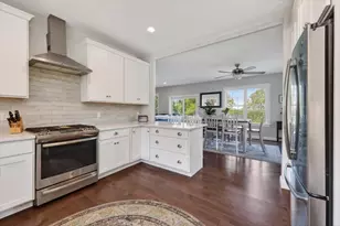 297 Elm St, Marshfield, MA 02050 - Photo 9