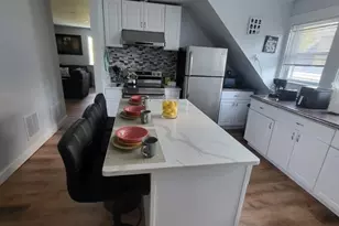 9 Hamilton Ave, Lynn, MA 01902 - Photo 7