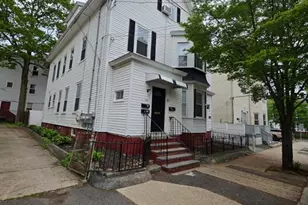 9 Hamilton Ave, Lynn, MA 01902 - Photo 3