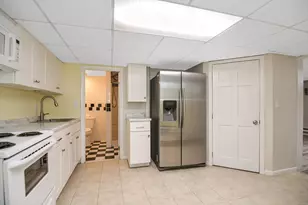 2 Peirce Rd, Lynn, MA 01902 - Photo 35