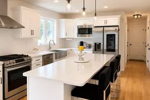 52 Oldfield Rd, Bridgewater, MA 02324 - Photo 7